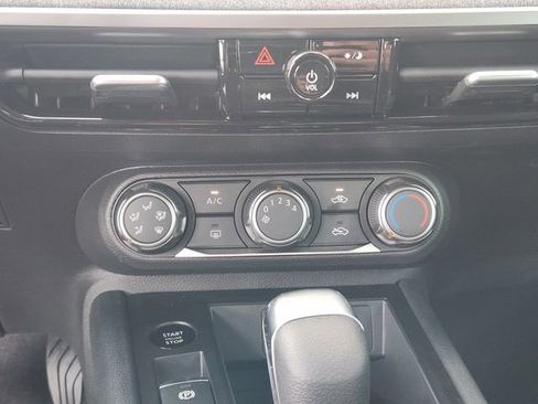 New 2026 Nissan Kicks S image 15