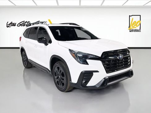 Used 2025 Subaru Ascent Bronze Edition AWD/4WD image 4