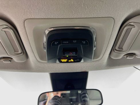 Used 2022 Toyota Corolla Cross LE FWD image 21