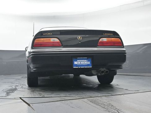 Used 1991 Acura Legend LS image 31
