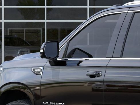 New 2026 GMC Yukon XL Elevation RWD image 12