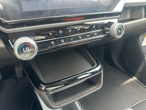 New 2027 Chevrolet Bolt LT w/ Comfort Package FWD image 23