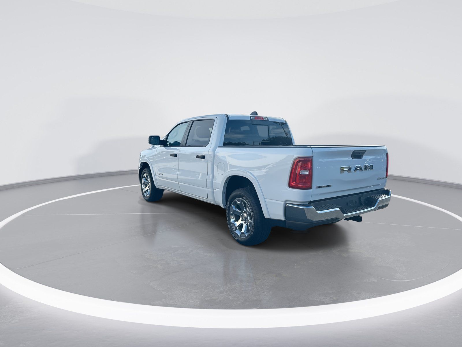 Used 2025 RAM 1500 Big Horn AWD/4WD image 7