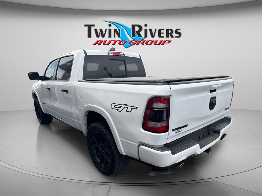 Used 2022 RAM 1500 Laramie AWD/4WD image 2
