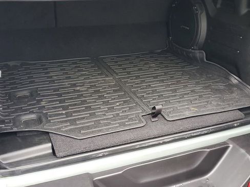 Used 2023 Jeep Wrangler Unlimited Sahara w/ Cold Weather Group image 9