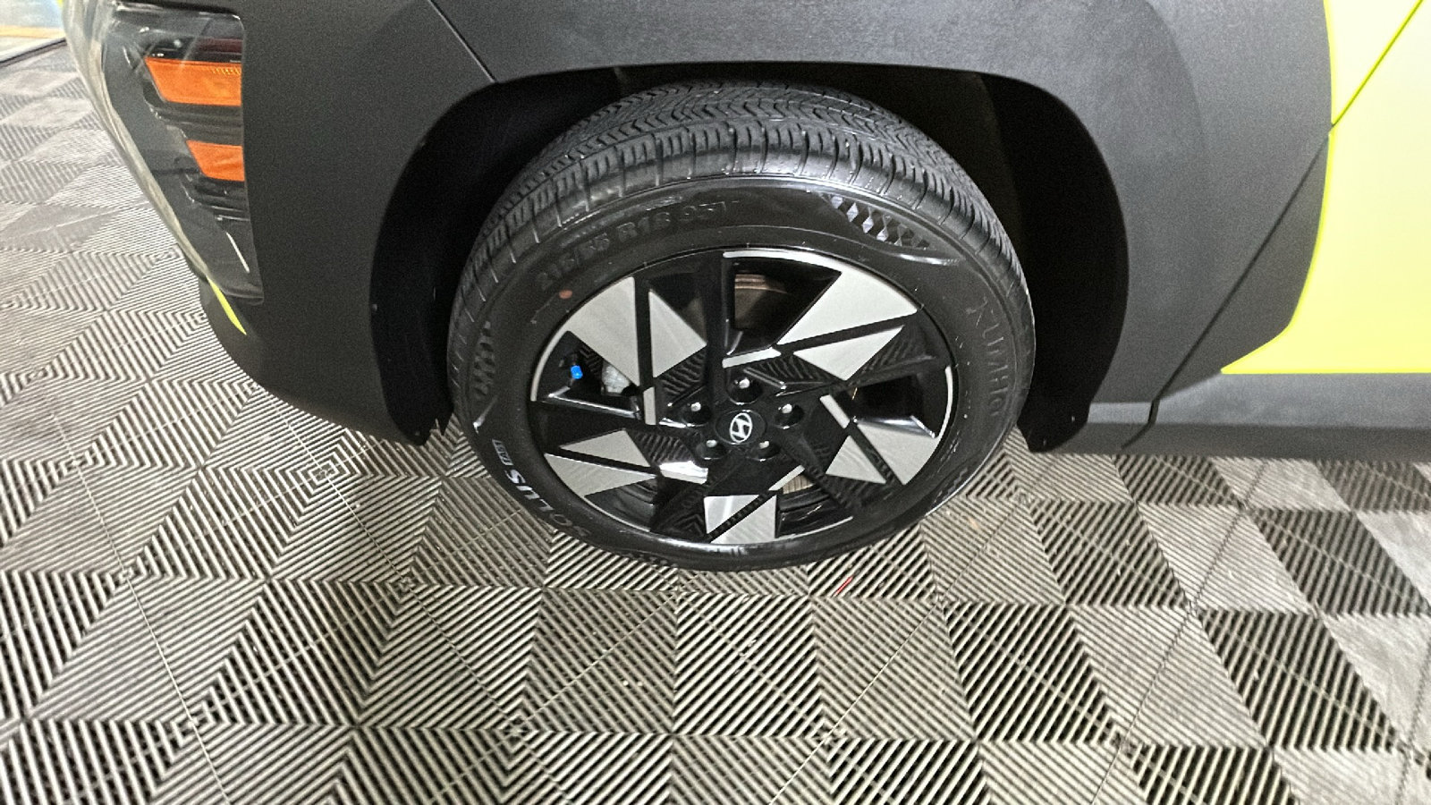 Used 2024 Hyundai Kona SEL FWD image 11