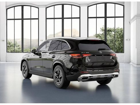 New 2026 Mercedes-Benz GLC 300 image 28