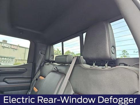 Used 2023 GMC Sierra 1500 AT4 w/ AT4 Premium Package AWD/4WD image 16