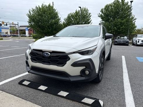 Used 2024 Subaru Crosstrek 2.5i Limited AWD/4WD image 1