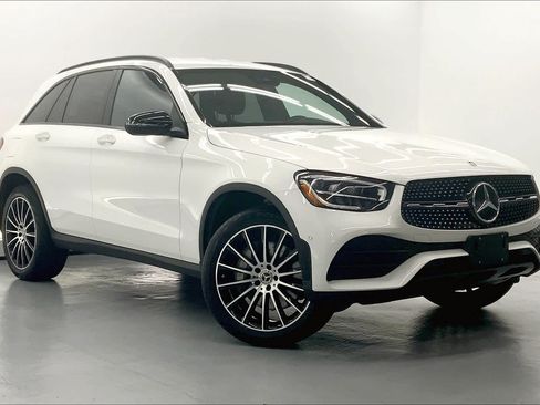 Certified 2022 Mercedes-Benz GLC 300 image 3
