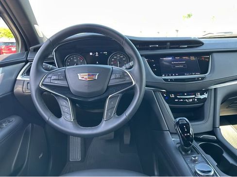 New 2025 Cadillac XT5 Premium Luxury w/ Technology Package FWD image 27