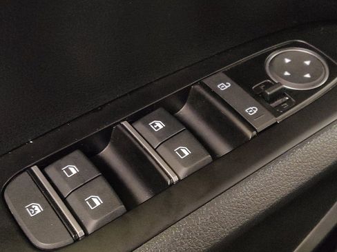 Used 2025 Kia Soul LX image 27