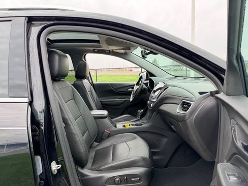 Used 2019 Chevrolet Equinox Premier image 11