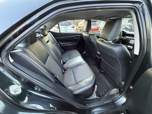 Used 2015 Toyota Corolla LE image 10