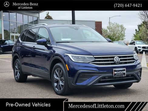 Used 2024 Volkswagen Tiguan SE AWD/4WD image 3