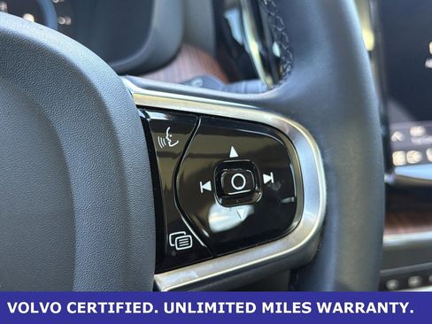 Certified 2024 Volvo XC60 B5 Plus w/ Protection Package Premier image 18