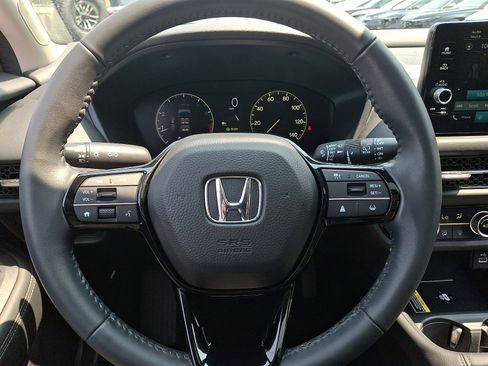 Certified 2024 Honda HR-V EX-L image 18