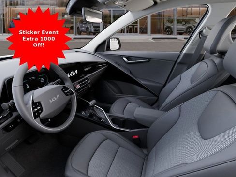 New 2025 Kia Niro EX image 20