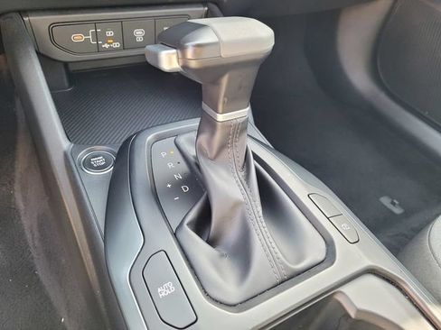 Used 2025 Kia K4 FWD image 22
