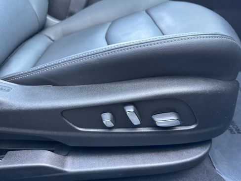 Certified 2023 Cadillac XT6 Premium Luxury w/ Technology Package image 21