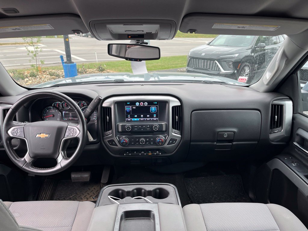 Used 2015 Chevrolet Silverado 1500 LT w/ All Star Edition AWD/4WD image 5