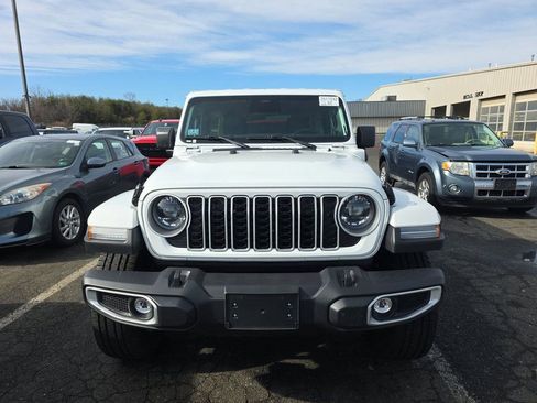 Certified 2025 Jeep Wrangler Sahara 4xe w/ Safety Group image 2