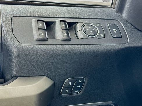 Used 2020 Ford F350 Lariat w/ Lariat Ultimate Package image 21