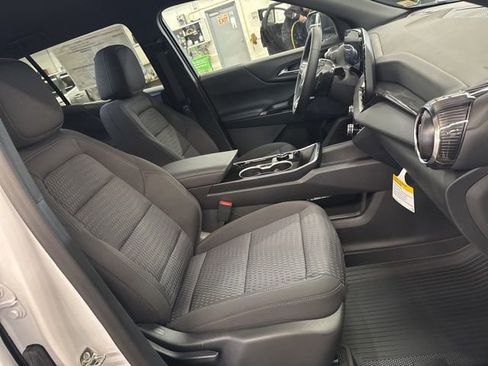 New 2026 Chevrolet Equinox LT AWD/4WD image 27