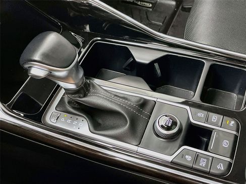 Certified 2022 Kia Sorento SX FWD image 21