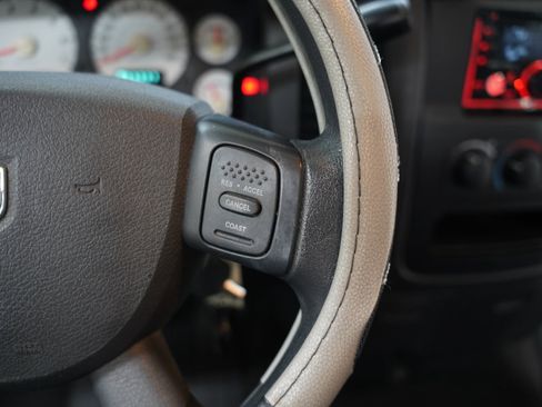 Used 2004 Dodge Ram 1500 Truck SLT w/ Sport Appearance Group image 14