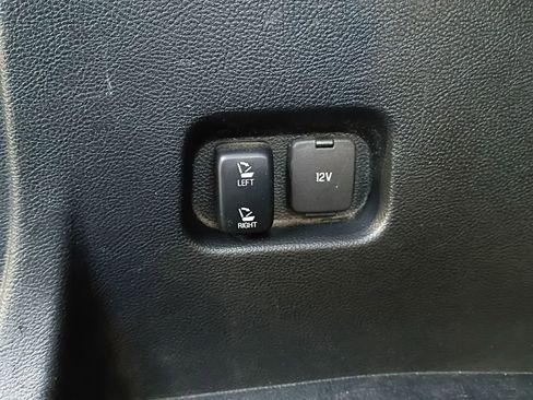 Used 2017 Ford Edge SEL w/ Equipment Group 201A image 21