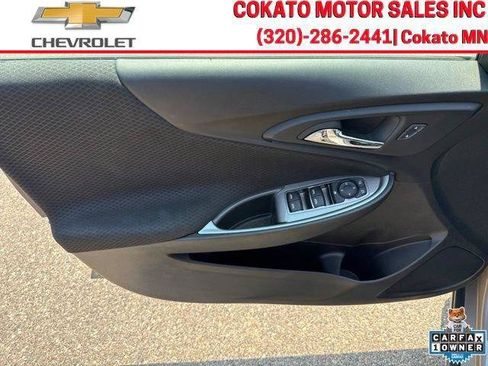 Used 2025 Chevrolet Malibu LT FWD image 17