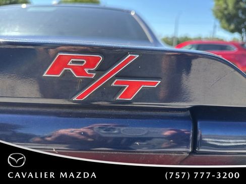 Used 2013 Dodge Challenger R/T RWD image 22