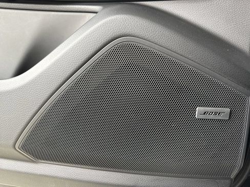 Certified 2022 Porsche Cayenne Coupe AWD/4WD image 33