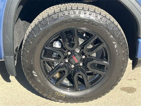 New 2026 GMC Sierra 1500 Elevation w/ LPO, Elevation Black Package image 34