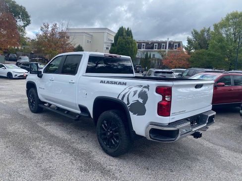 New 2026 Chevrolet Silverado 2500 LT image 4