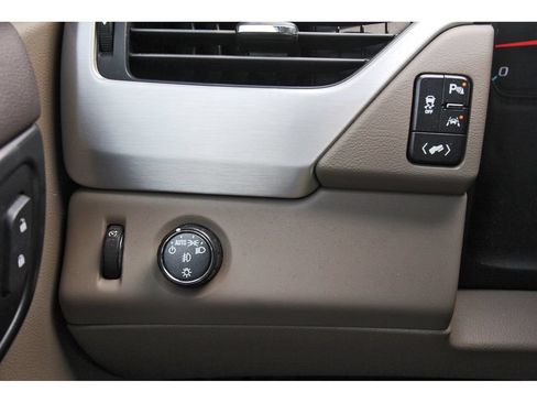 Used 2019 GMC Yukon XL SLT w/ Open Road Package RWD image 23