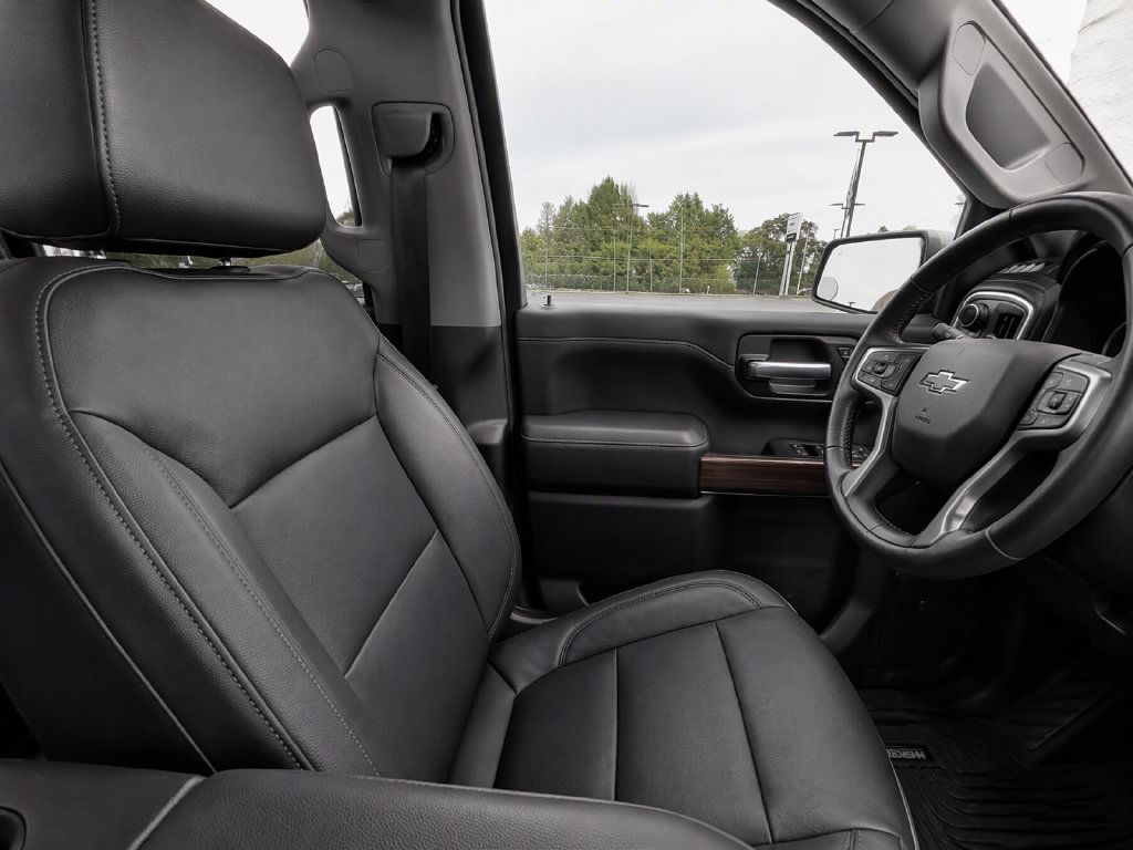 Used 2020 Chevrolet Silverado 1500 RST w/ All-Star Edition AWD/4WD image 9