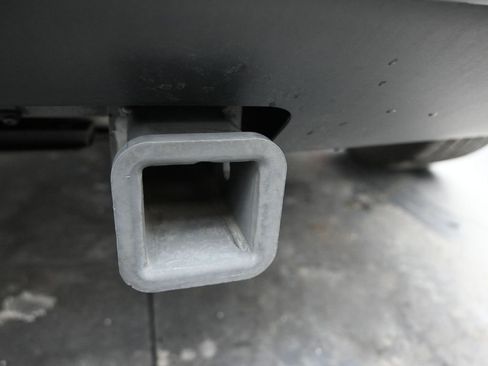 Used 2024 Porsche Macan Turbo image 48