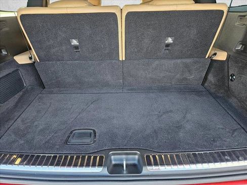 Used 2024 Mercedes-Benz GLS 450 4MATIC image 6