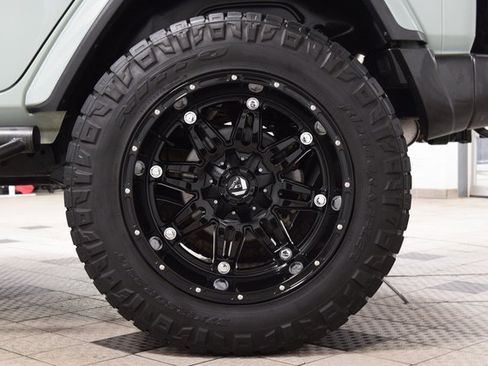 Used 2024 Jeep Wrangler Sahara w/ Technology Group image 27