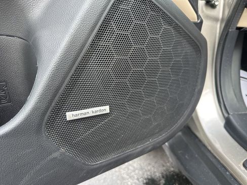 Used 2019 Subaru Outback 2.5i Limited image 20