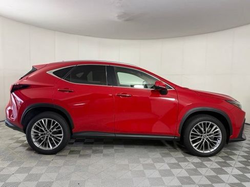 Used 2025 Lexus NX 350 AWD w/ Accessory Package (Z2) image 14