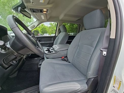Used 2016 RAM 2500 Tradesman w/ Chrome Appearance Group AWD/4WD image 14