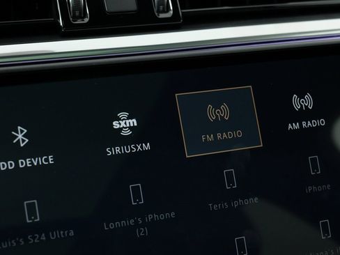 Used 2025 Jaguar F-PACE R-Dynamic S image 61