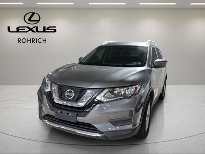 Used 2018 Nissan Rogue SV