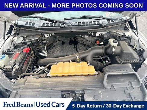 Used 2016 Ford F150 Lariat w/ Equipment Group 502A Luxury AWD/4WD image 11