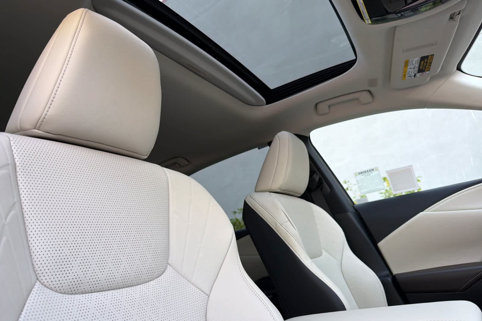 New 2026 Lexus RX 350 Premium Plus w/ Accessory Package (Z1) FWD image 18