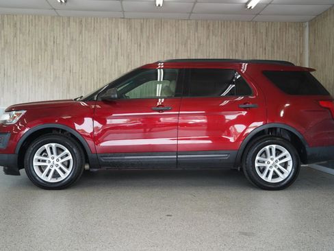 Used 2016 Ford Explorer FWD image 5