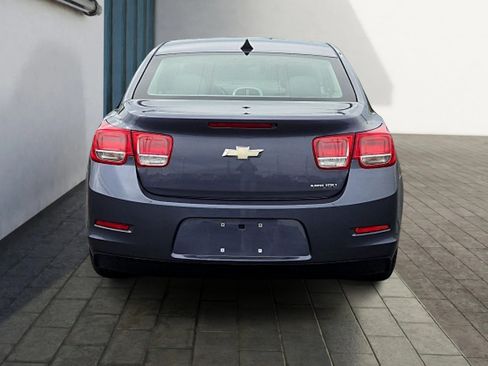 Used 2013 Chevrolet Malibu LS w/ Protection Package FWD image 4